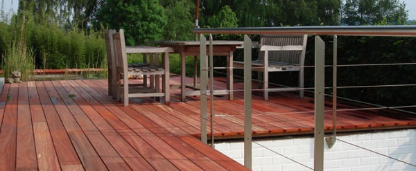 Planches de terrasse en padouk